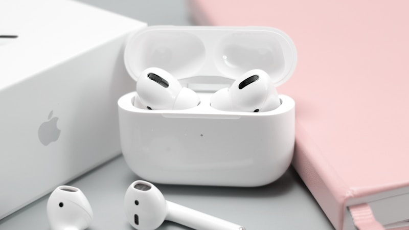 AirPodsのザーザー音を直す方法|原因の切り分けから今すぐできる対処法までやさしく解説